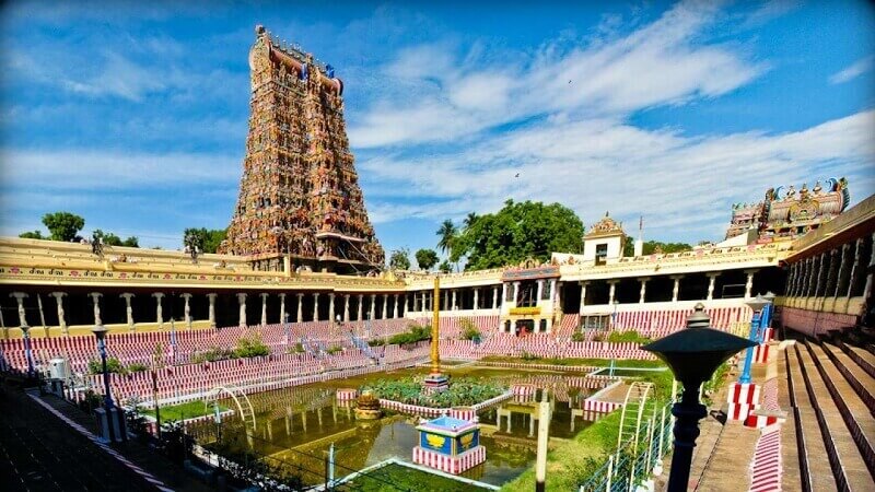 Top 50 Famous Temples in India - Meenakshi Temple