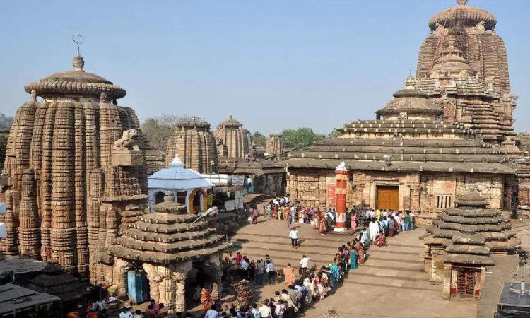 Top 50 Famous Temples in India - Lingaraja Temple