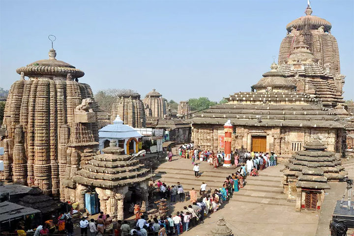 Oldest Hindu Temple in The World - Lingaraja Temple