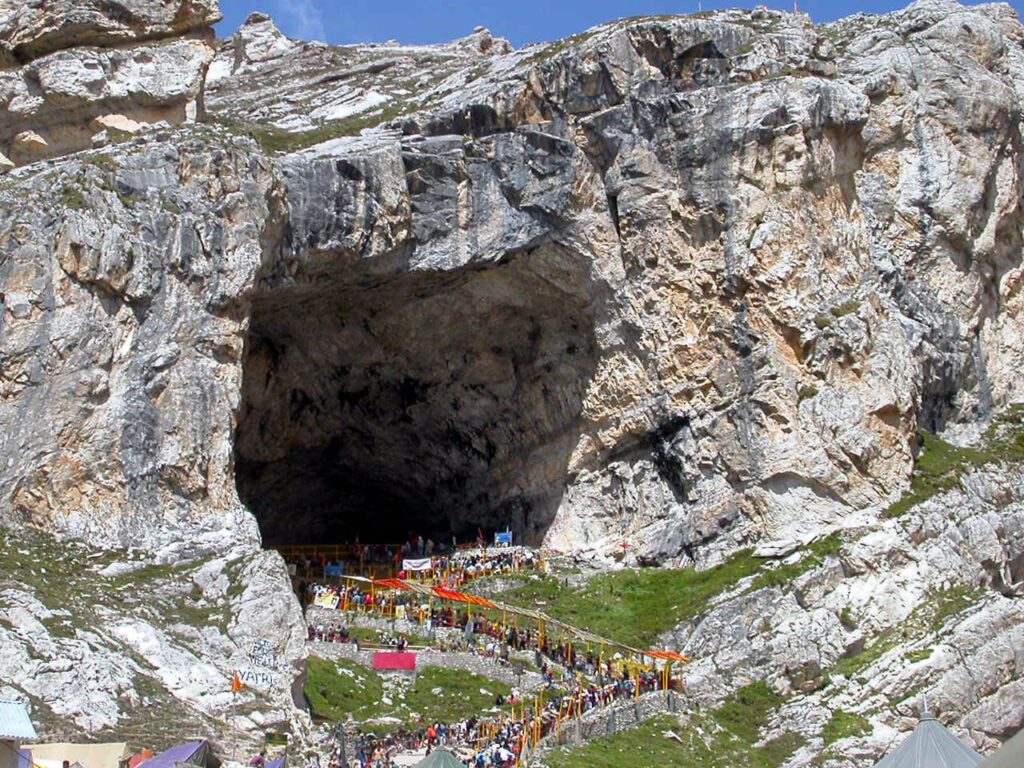 amarnath-cave